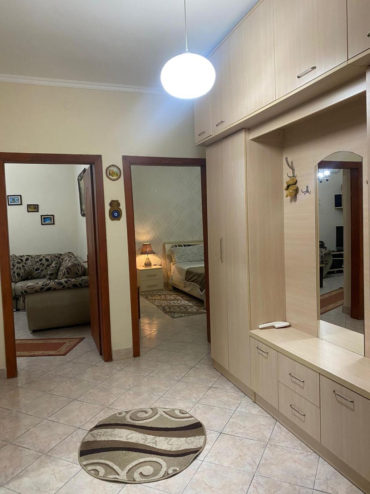 3 New In The Center Apartamento Durrës