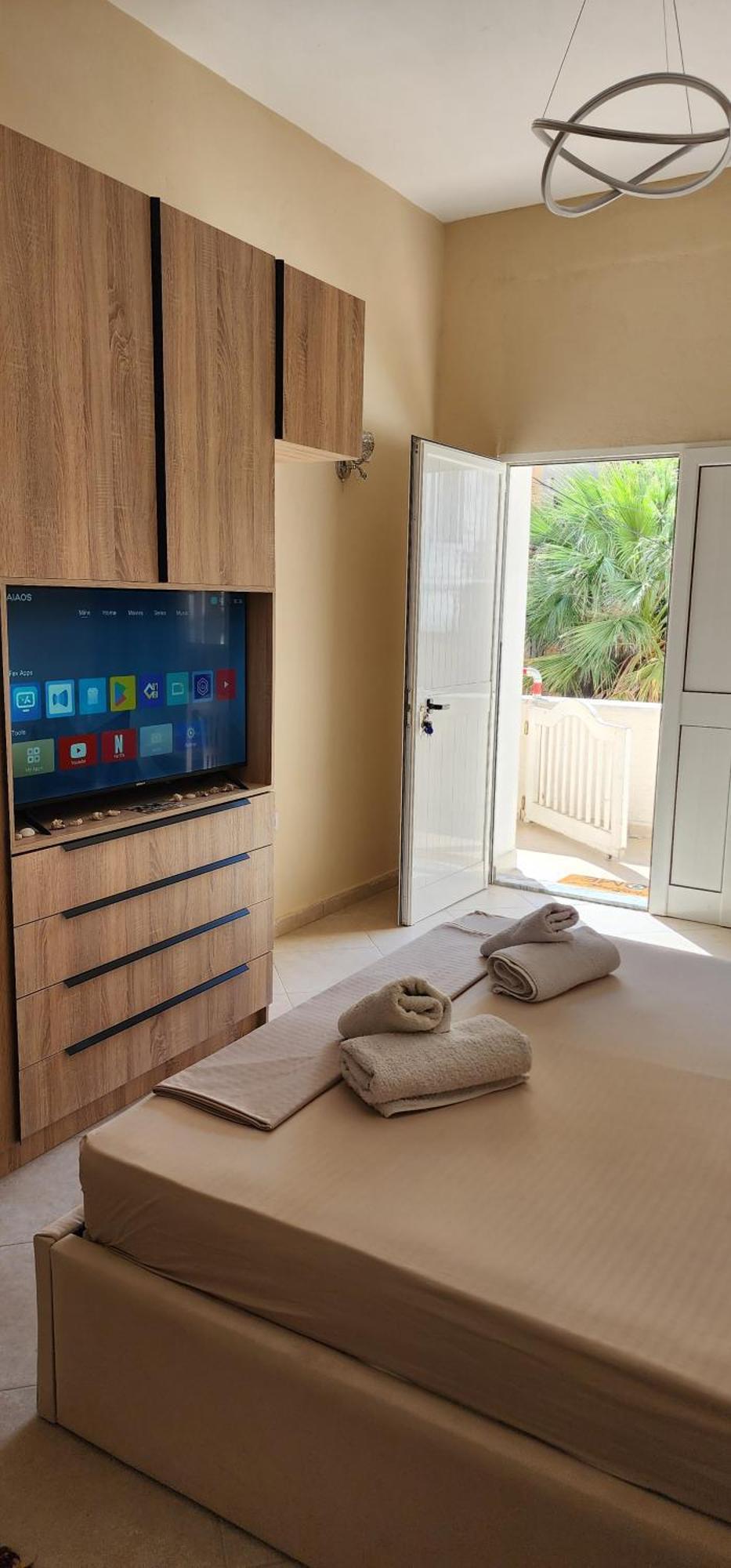 3 New In The Center Apartamento Durrës