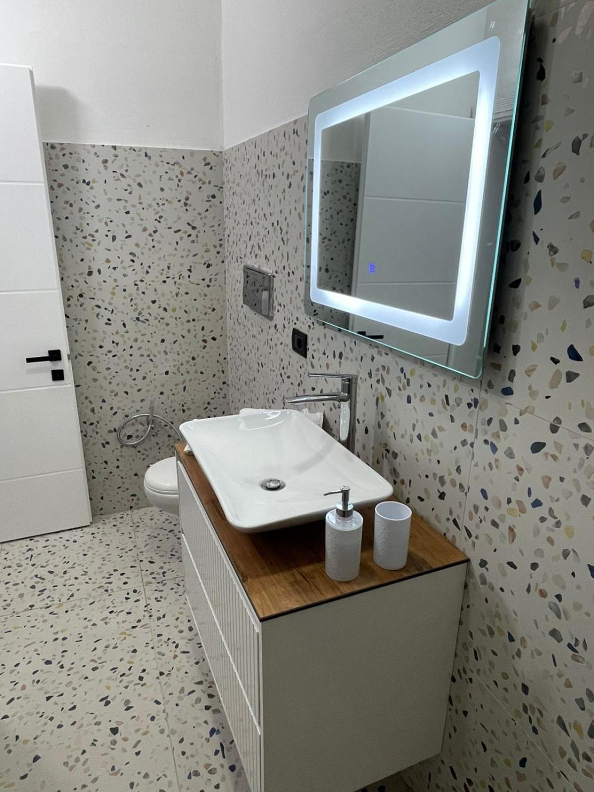 Apartamento 3 New In The Center *